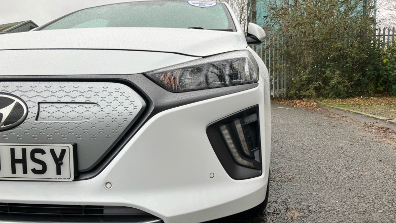 Hyundai IONIQ 100kW Premium SE 38kWh 5dr Auto Electric Hatchback